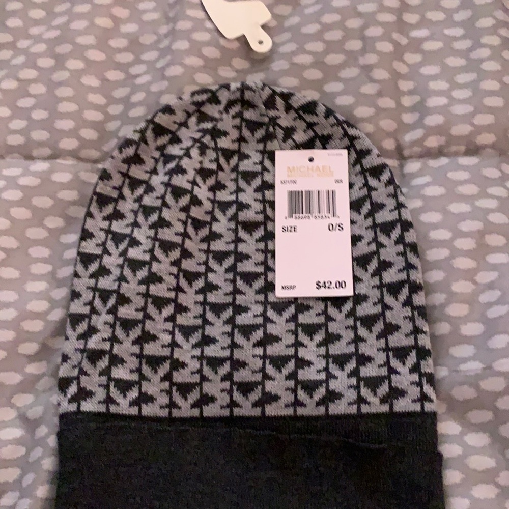 Gray MK signature knit hat